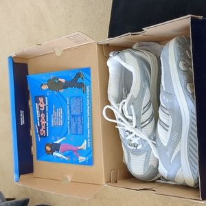 Sketcher Shape Ups Shoes size. 7.5